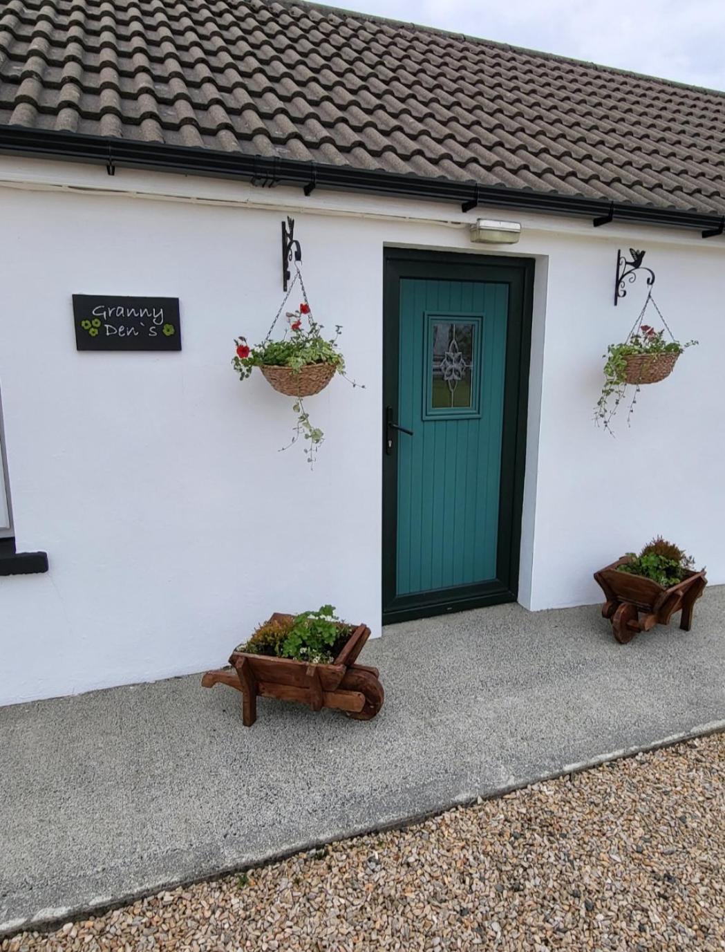 Granny Dens Vila Donegal Town Exterior foto